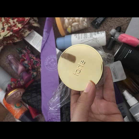 Makeup - Picture 4 of 16